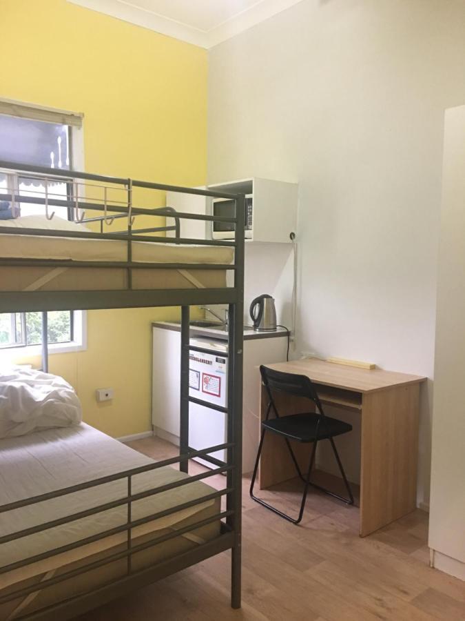 Five 2 Home Backpacker Brisbane Exterior foto